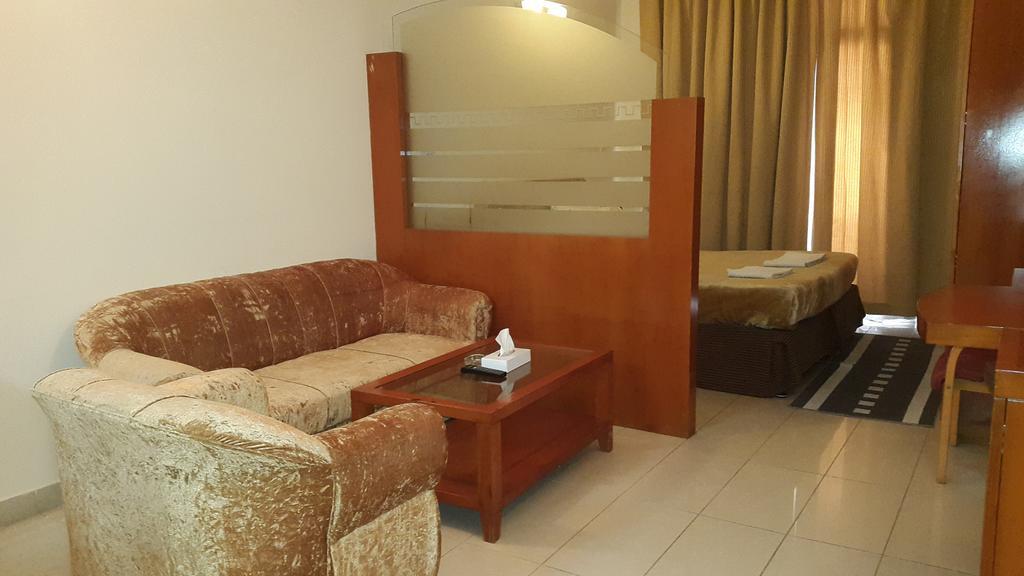 Al Raien Hotel Apartment Dubai Quarto foto