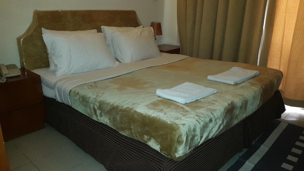 Al Raien Hotel Apartment Dubai Quarto foto